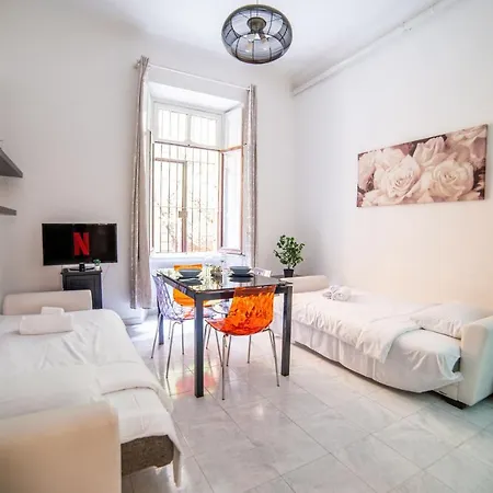 Apartment Tonale Elegant Milan